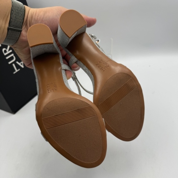 NEW Naturalizer Vanessa Dress Sandal US Size 7 READ - Picture 5 of 10